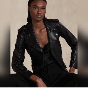 Banana Republic Essential Lamb Leather Black Jacket Size small EUC